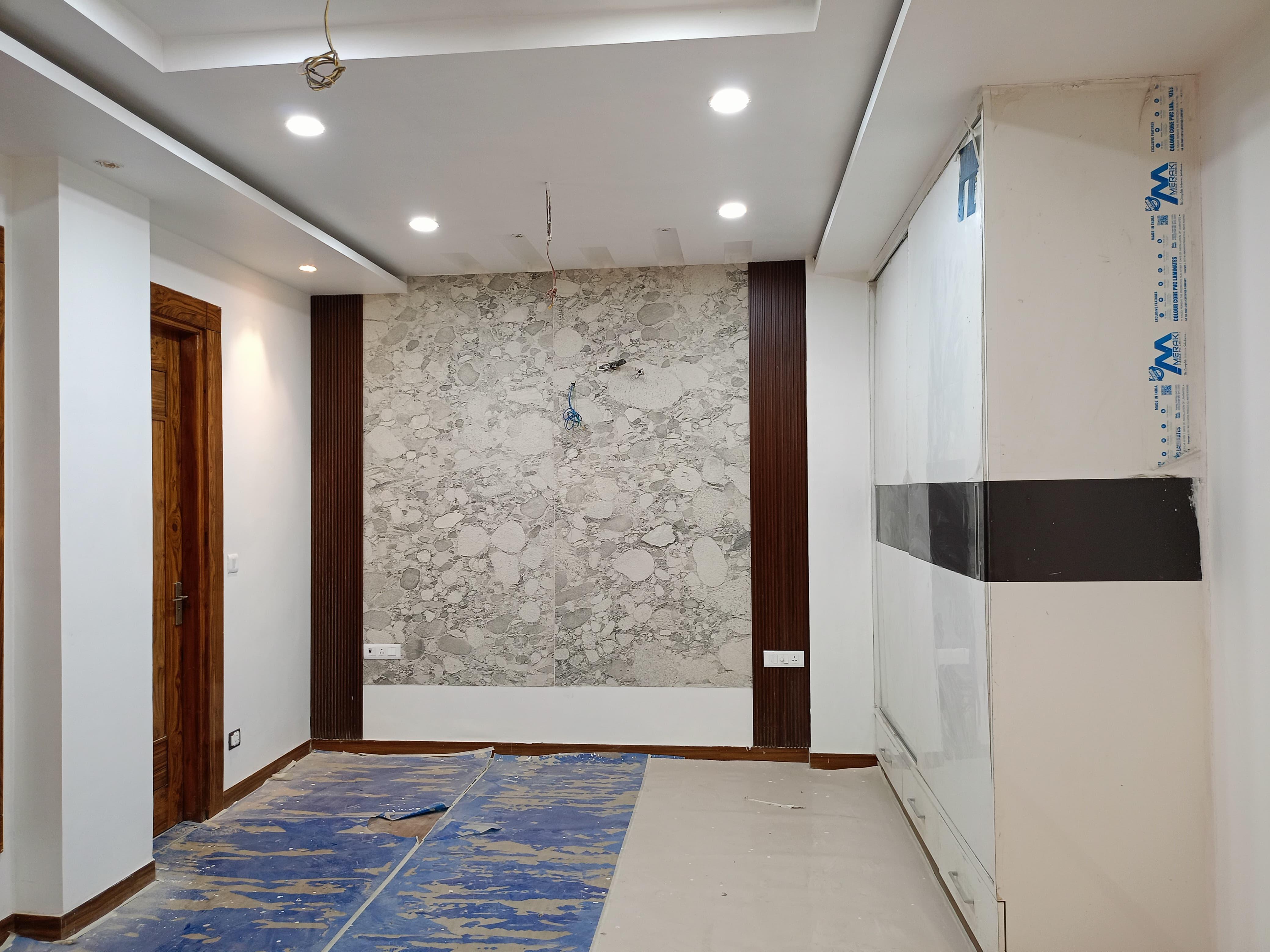 5 BHK Builder Floor in Niti Khand, Ghaziabad for Sale
