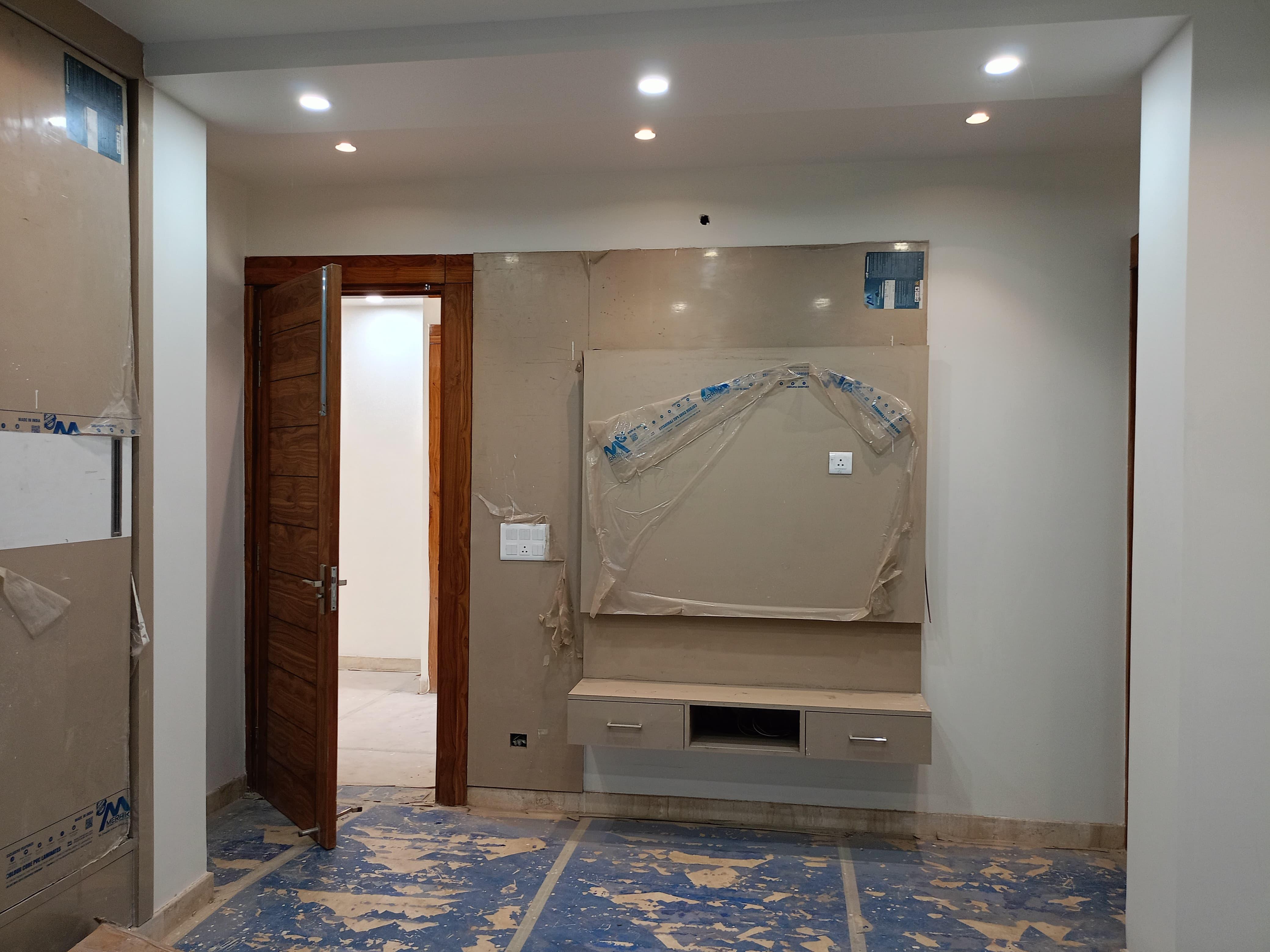 5 BHK Builder Floor in Niti Khand, Ghaziabad for Sale