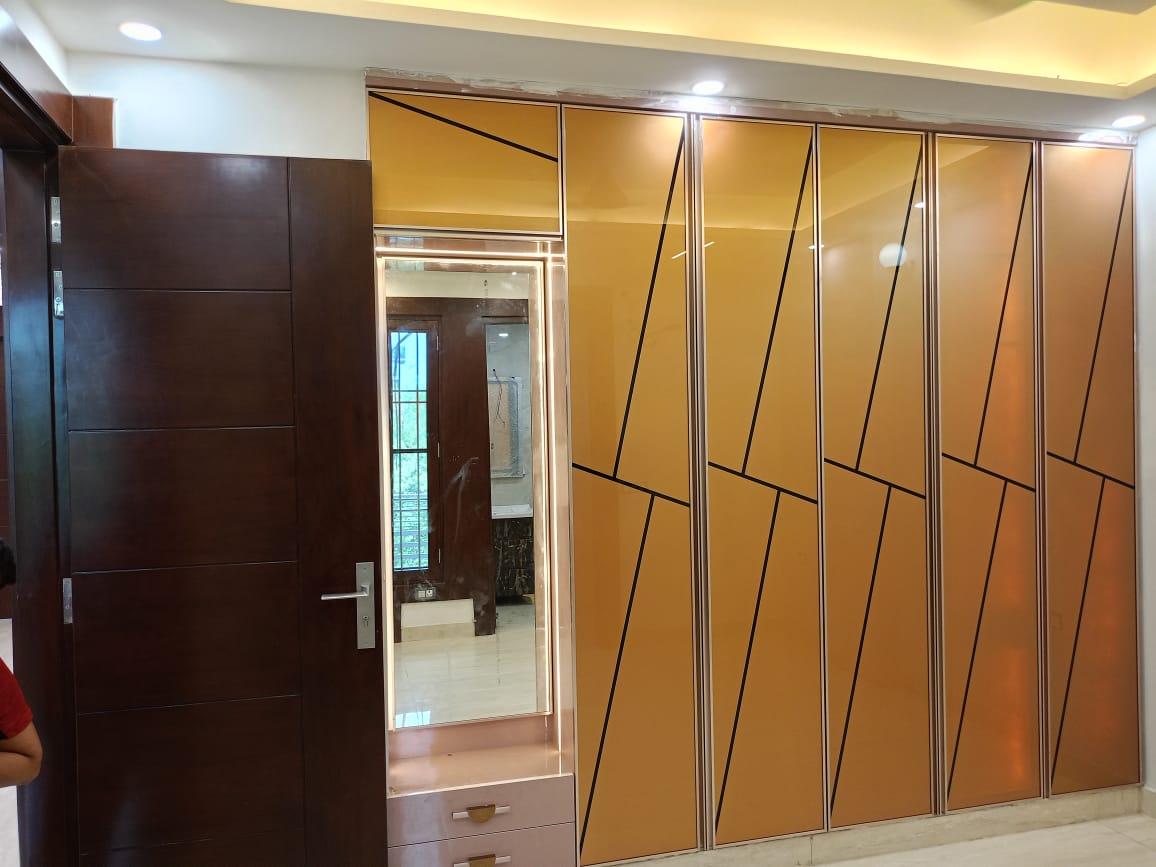 Newly Constructed 4 BHK at Reasonable Price in Indirapuram Ghaziabad