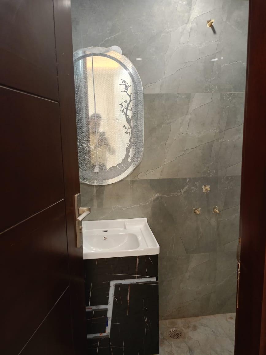 Newly Constructed 4 BHK at Reasonable Price in Indirapuram Ghaziabad