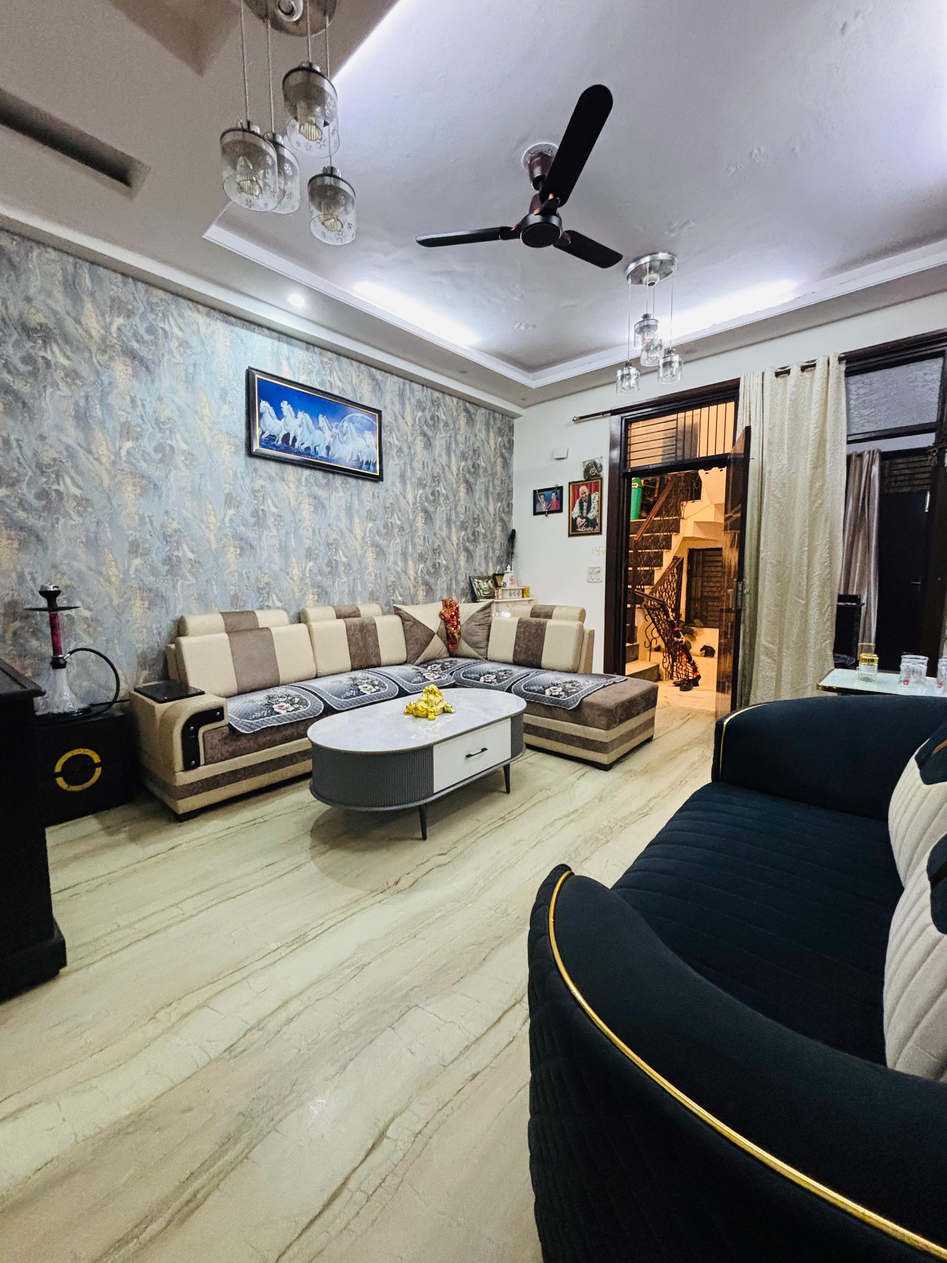 90 Meter 3 BHK Flat For Sale in Shakti Khand 4, Indirapuram
